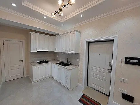 Kirayə verilir 2 otaqlı mənzil 76 m²