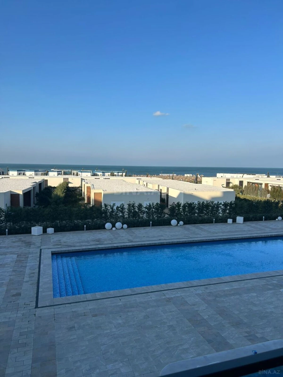 Kirayə verilir 1 otaqlı mənzil 57 m²