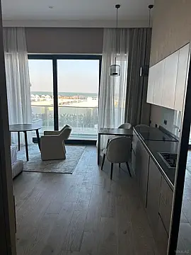 Kirayə verilir 1 otaqlı mənzil 57 m²