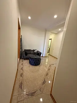 Satılır 3 otaqlı mənzil 150 m²
