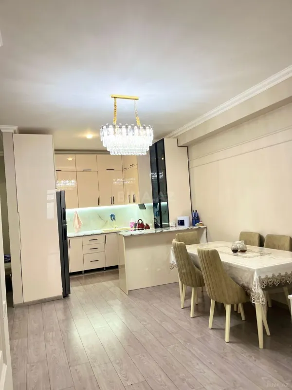 Satılır 3 otaqlı mənzil 85 m²