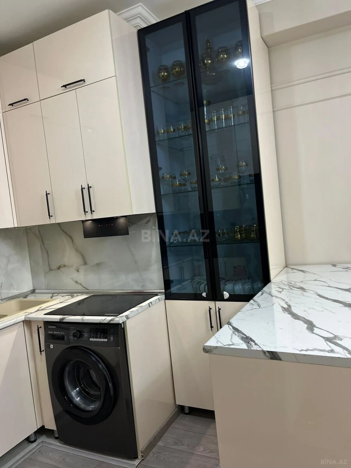 Satılır 3 otaqlı mənzil 85 m²