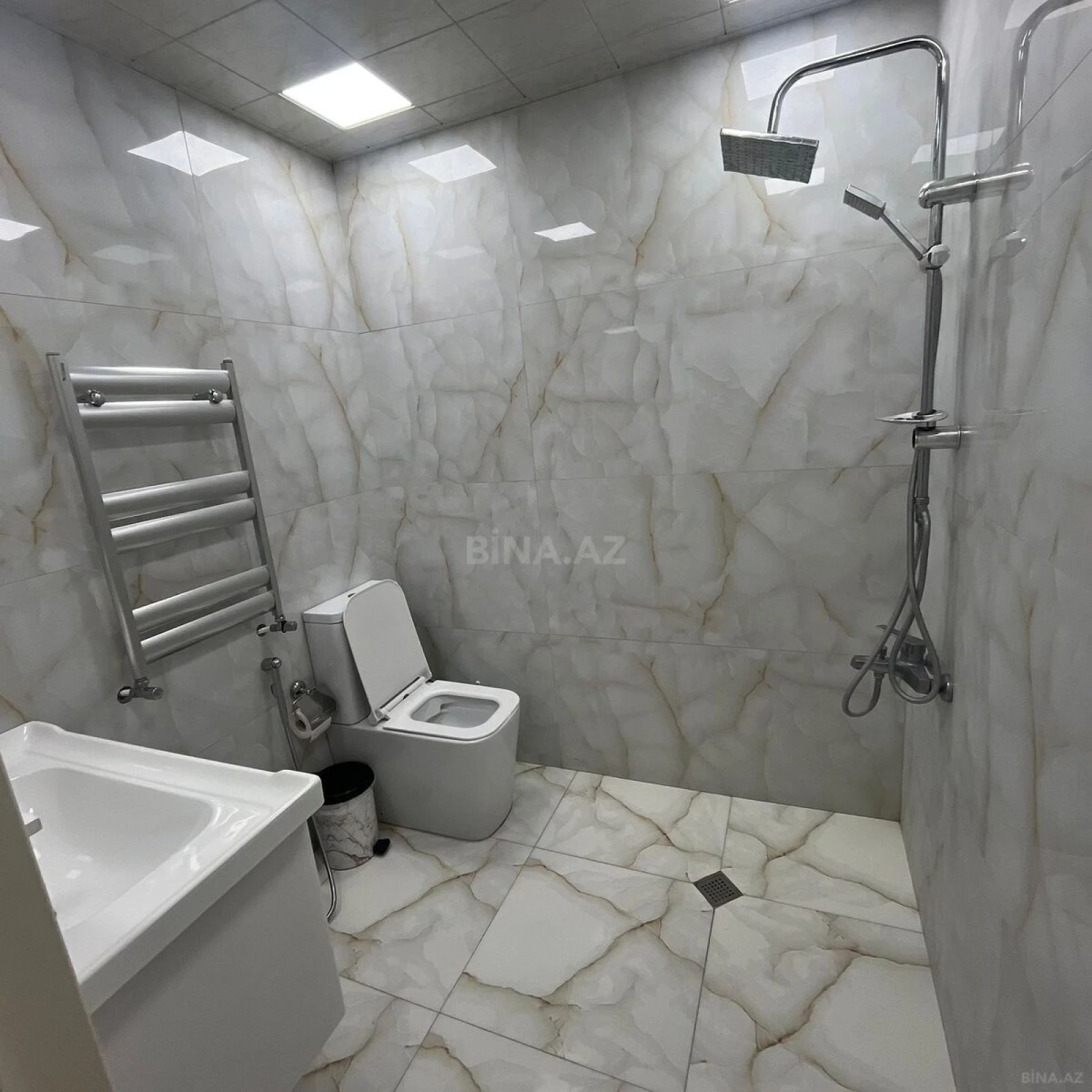 Satılır 3 otaqlı mənzil 85 m²