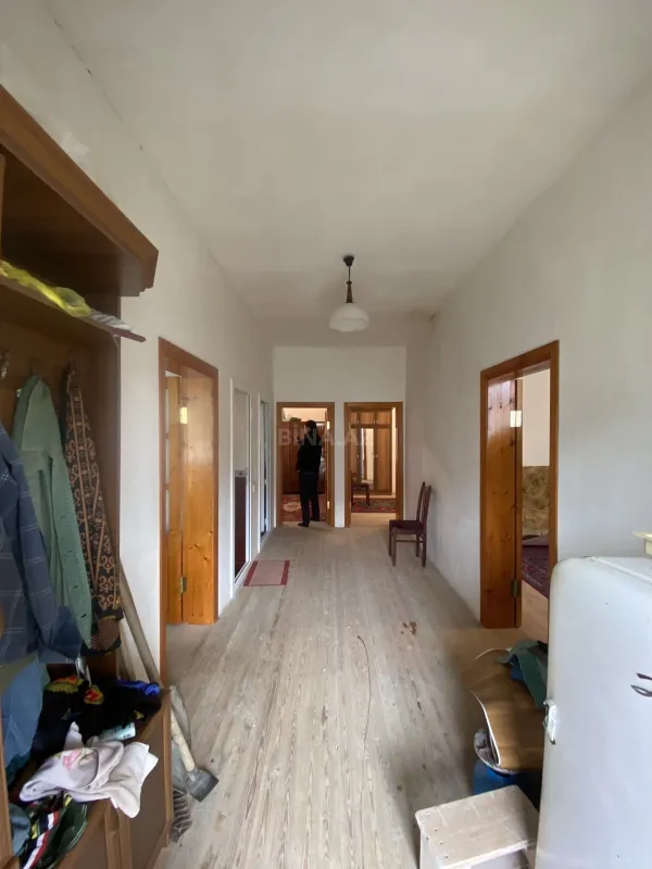 Satılır 3 otaqlı həyət evi 100 m²