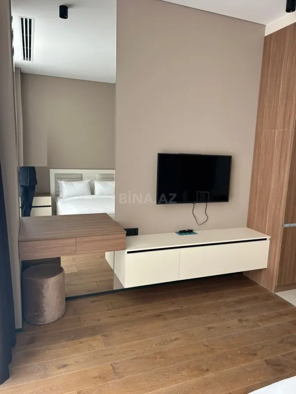 Kirayə verilir 1 otaqlı mənzil 47 m²