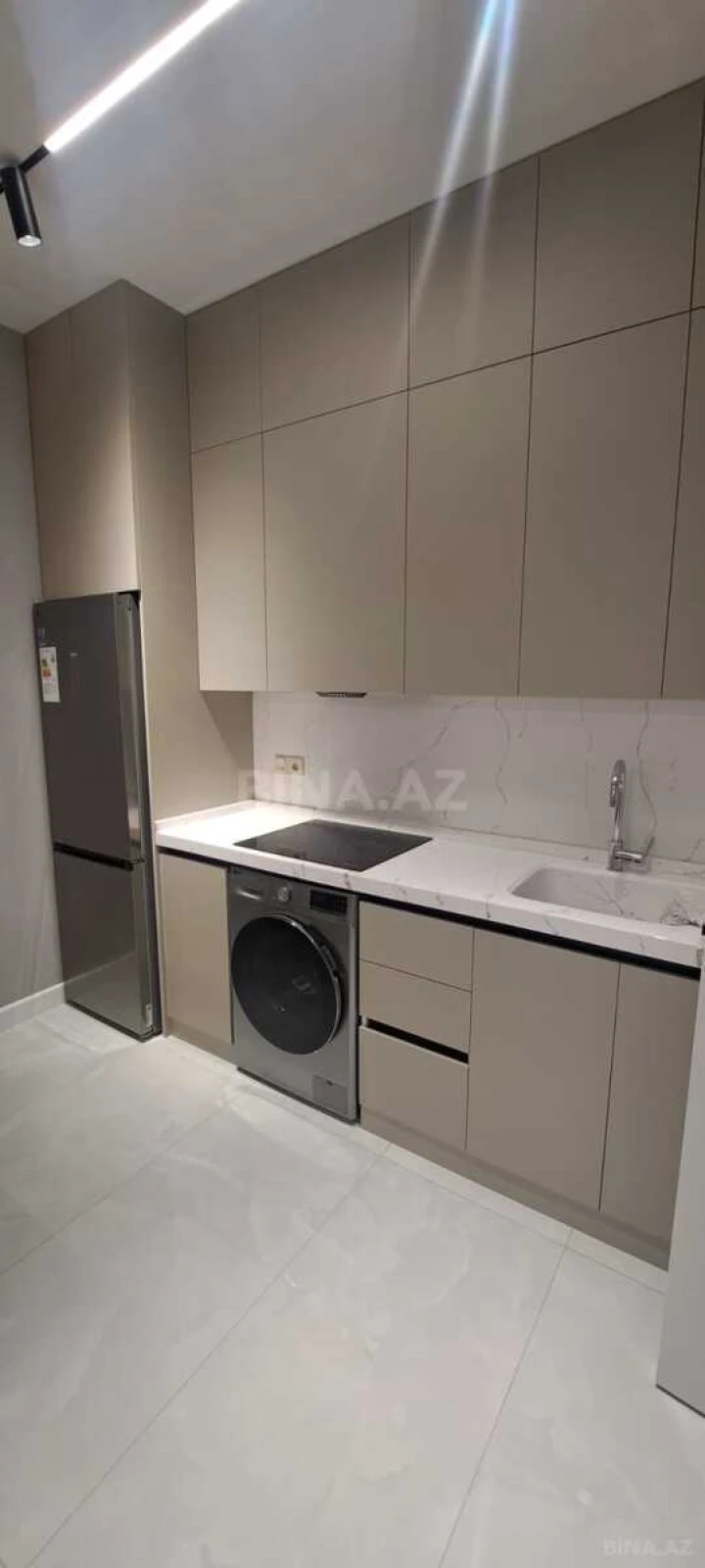 Kirayə verilir 2 otaqlı mənzil 65 m²