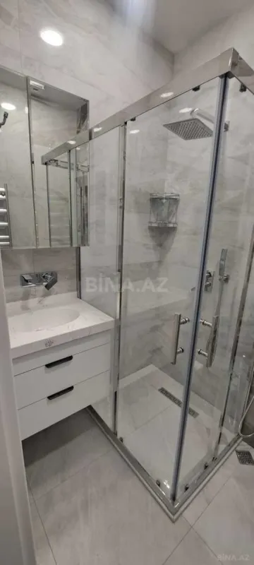 Kirayə verilir 2 otaqlı mənzil 65 m²