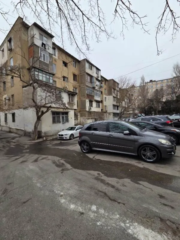 Satılır 2 otaqlı mənzil 48 m²