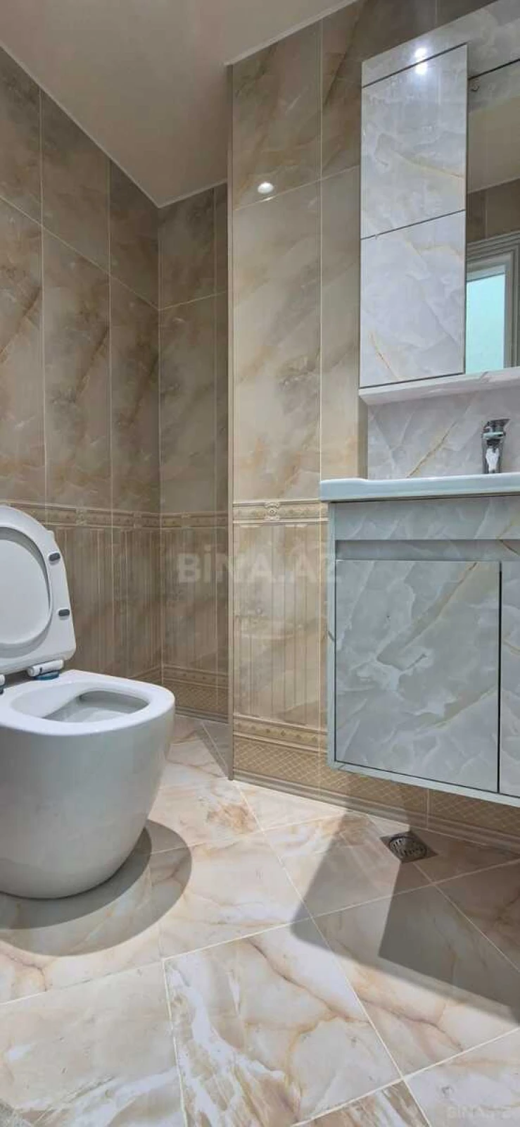 Satılır 3 otaqlı mənzil 80 m²