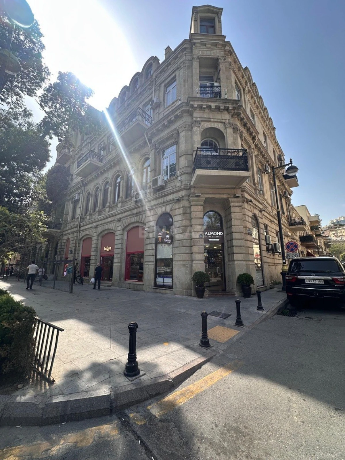 Satılır 2 otaqlı mənzil 60 m²