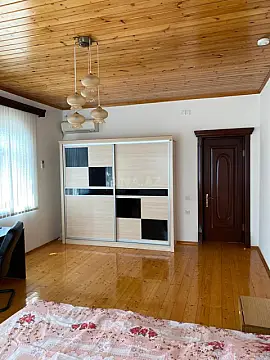 Kirayə verilir 7 otaqlı həyət evi 650 m²
