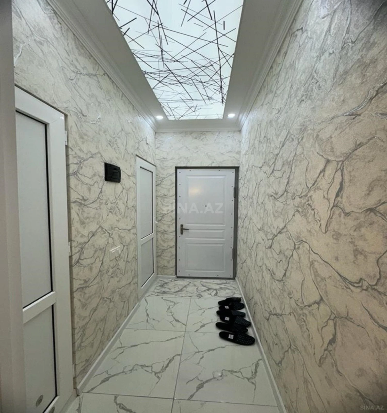 Satılır 2 otaqlı mənzil 60 m²