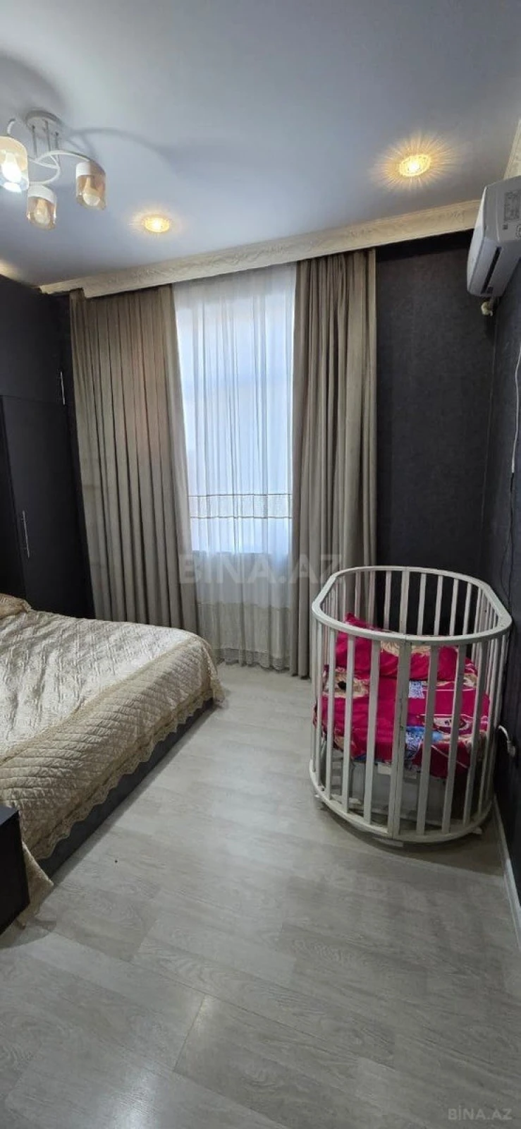 Satılır 2 otaqlı mənzil 65 m²