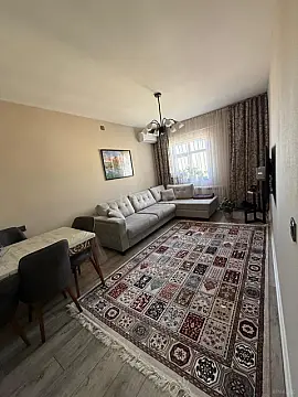 Satılır 2 otaqlı mənzil 65 m²