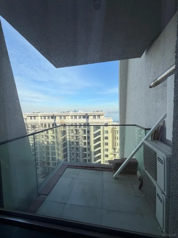 Kirayə verilir 2 otaqlı mənzil 95 m²