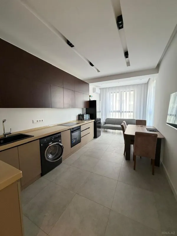 Kirayə verilir 2 otaqlı mənzil 95 m²