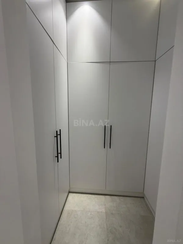 Kirayə verilir 2 otaqlı mənzil 95 m²