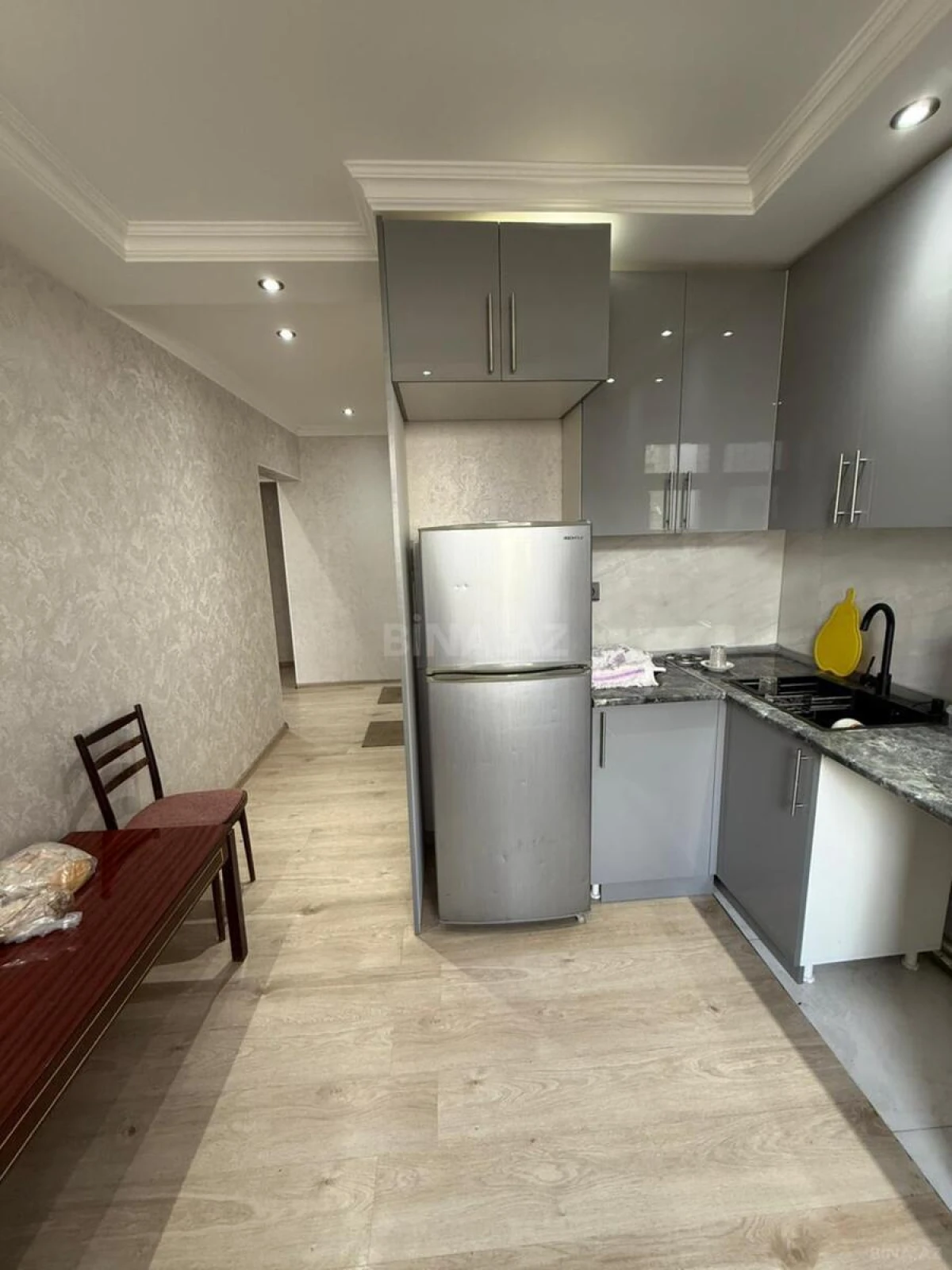 Satılır 3 otaqlı mənzil 90 m²