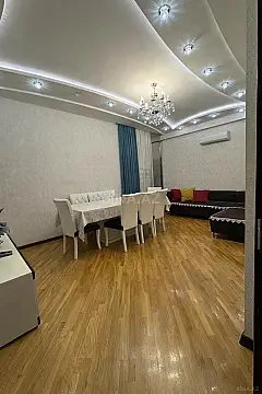 Satılır 2 otaqlı mənzil 85 m²
