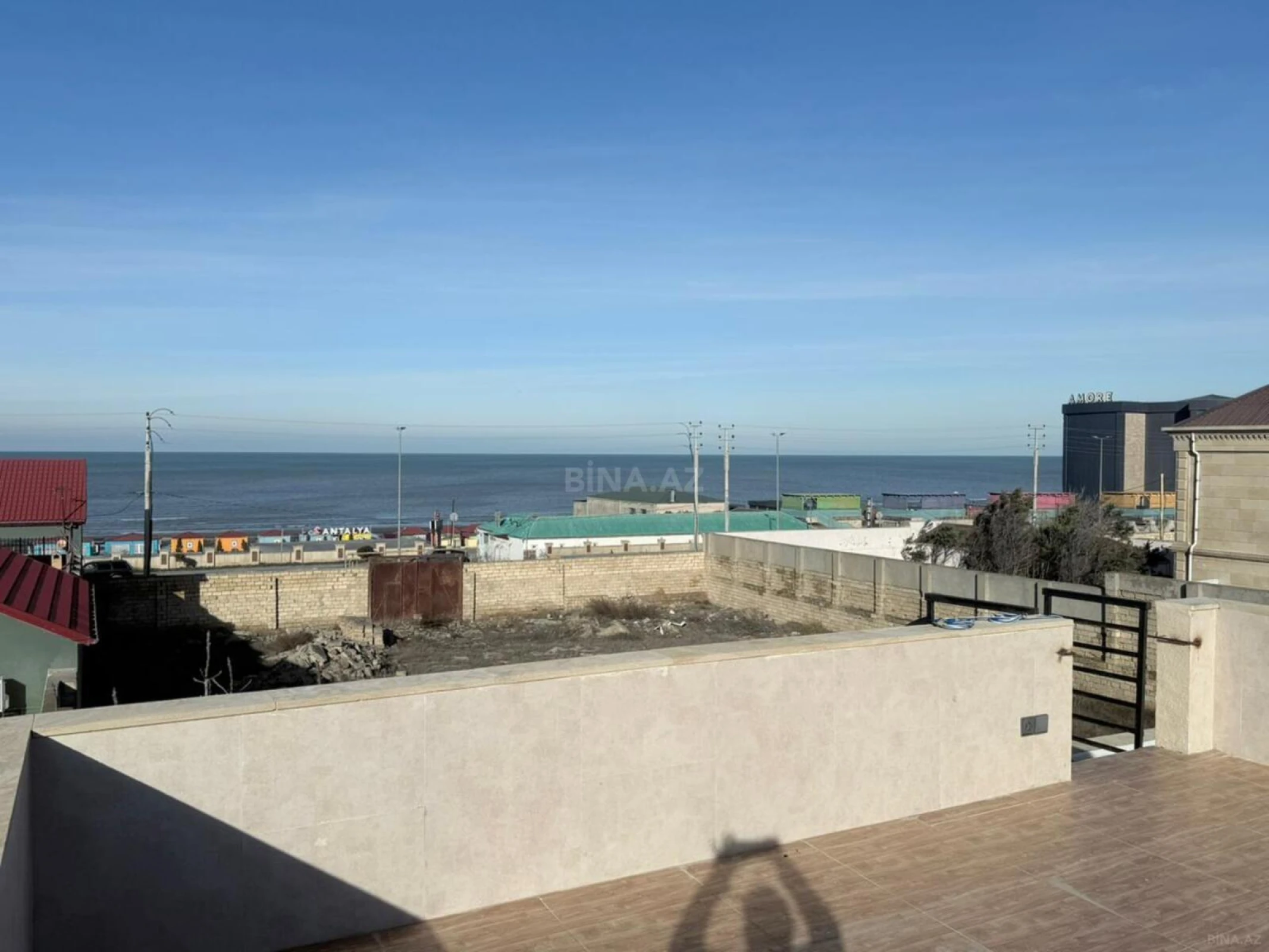 Satılır 4 otaqlı həyət evi 185 m²