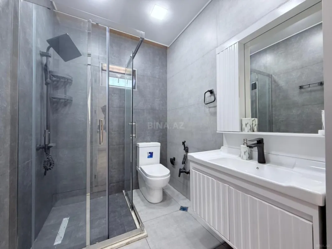 Satılır 4 otaqlı həyət evi 185 m²