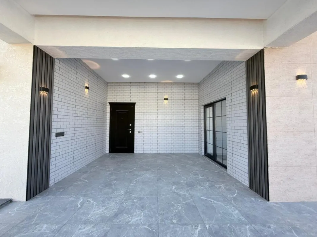 Satılır 4 otaqlı həyət evi 185 m²