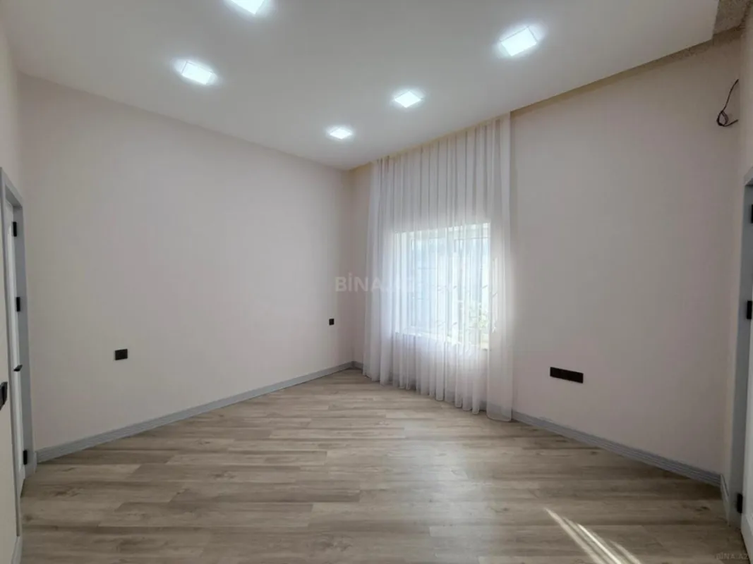 Satılır 4 otaqlı həyət evi 185 m²