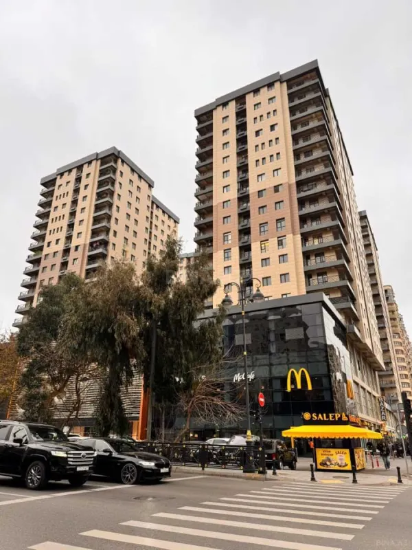 Satılır 2 otaqlı mənzil 75 m²