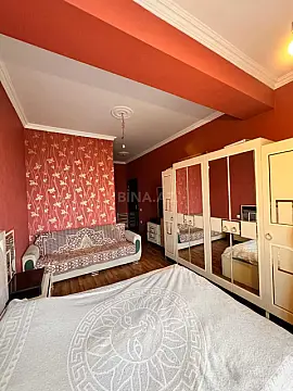 Satılır 2 otaqlı mənzil 75 m²