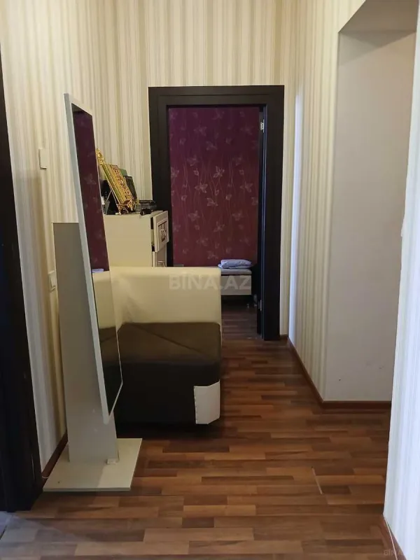 Satılır 2 otaqlı mənzil 75 m²