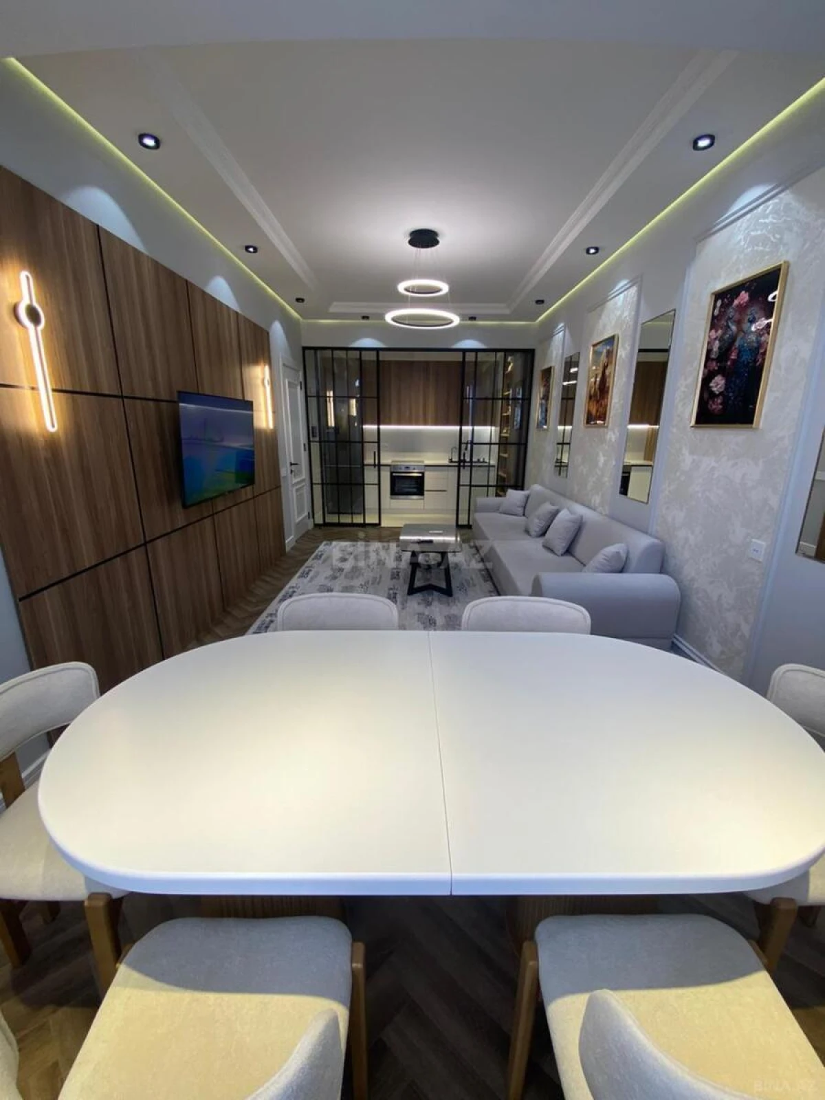 Satılır 2 otaqlı mənzil 66 m²