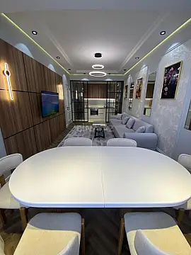 Satılır 2 otaqlı mənzil 66 m²