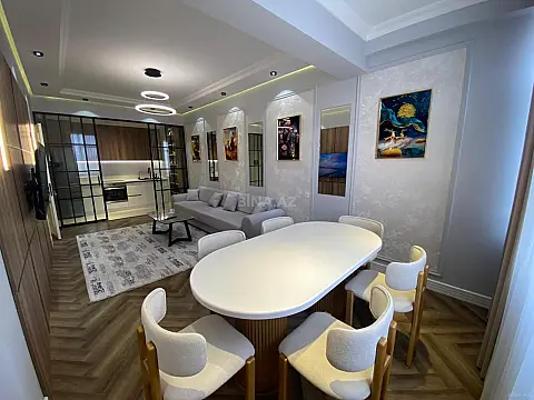 Satılır 2 otaqlı mənzil 66 m²