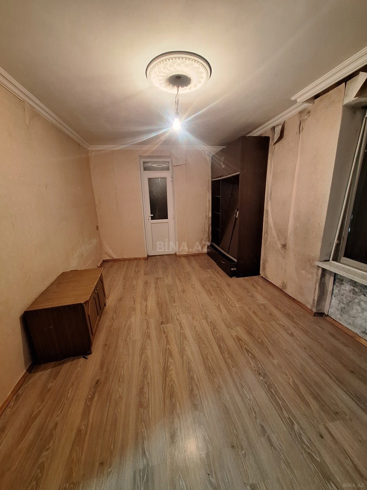 Satılır 2 otaqlı mənzil 31 m²