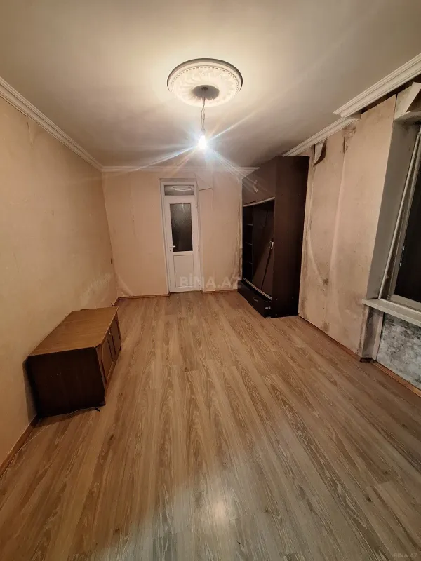 Satılır 2 otaqlı mənzil 31 m²