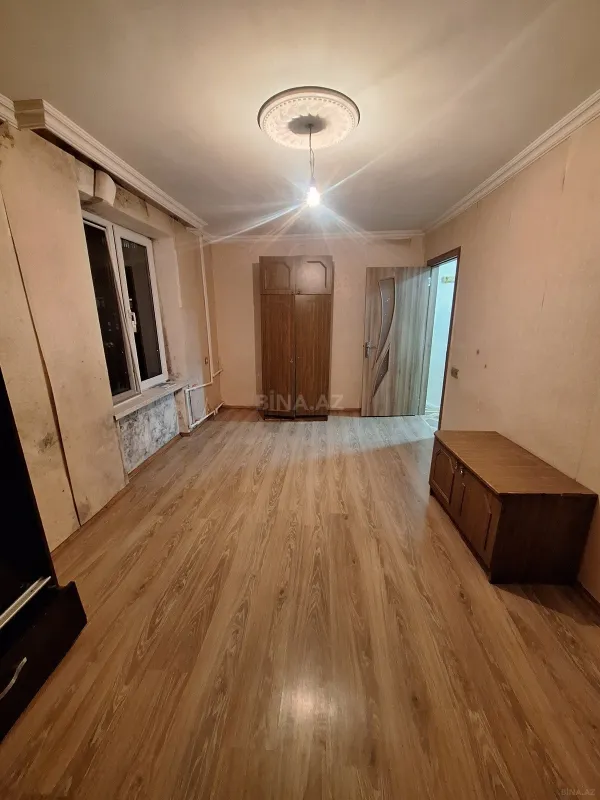 Satılır 2 otaqlı mənzil 31 m²