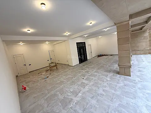 Satılır 7 otaqlı həyət evi 450 m²