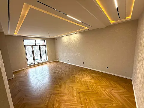 Satılır 7 otaqlı həyət evi 450 m²
