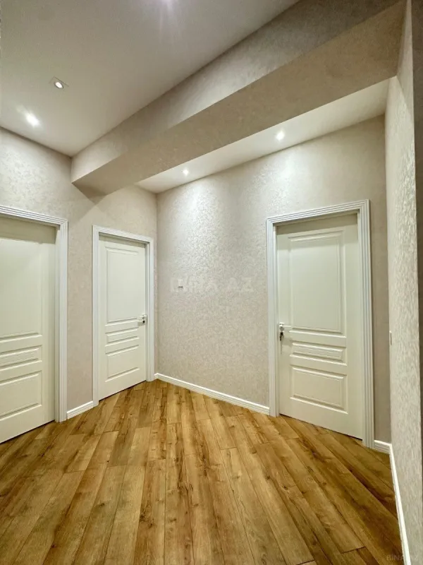 Satılır 3 otaqlı mənzil 90 m²