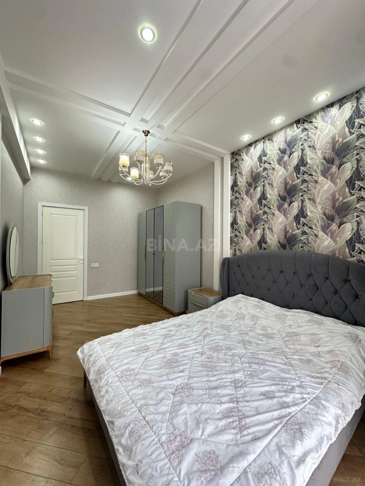 Satılır 3 otaqlı mənzil 90 m²