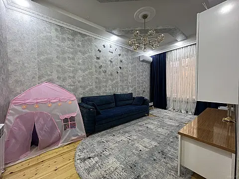 Satılır 4 otaqlı həyət evi 120 m²