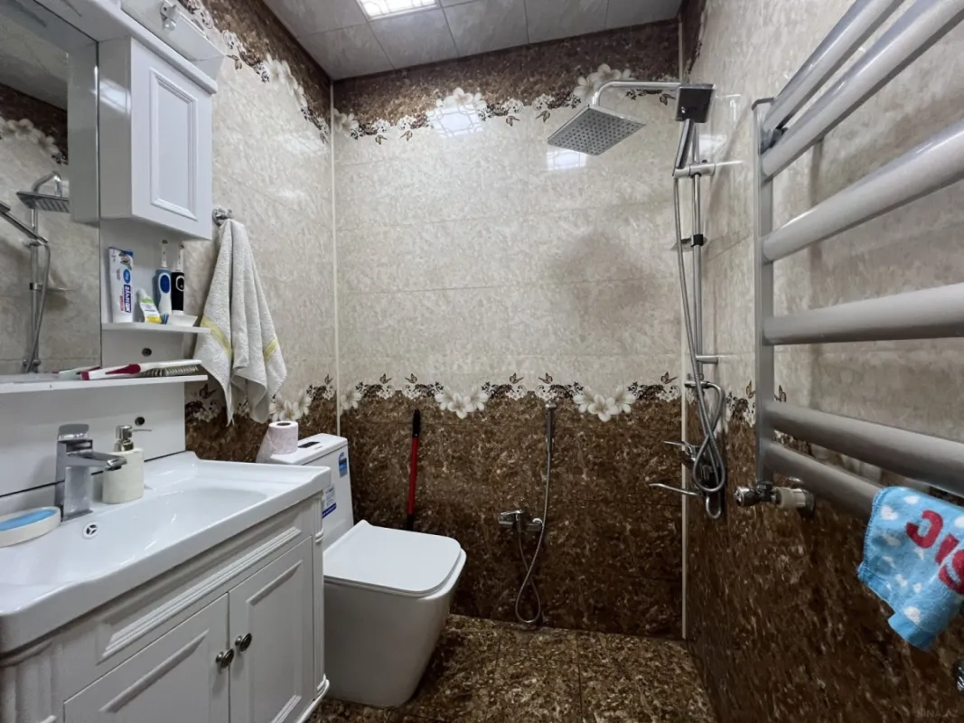 Satılır 4 otaqlı həyət evi 120 m²