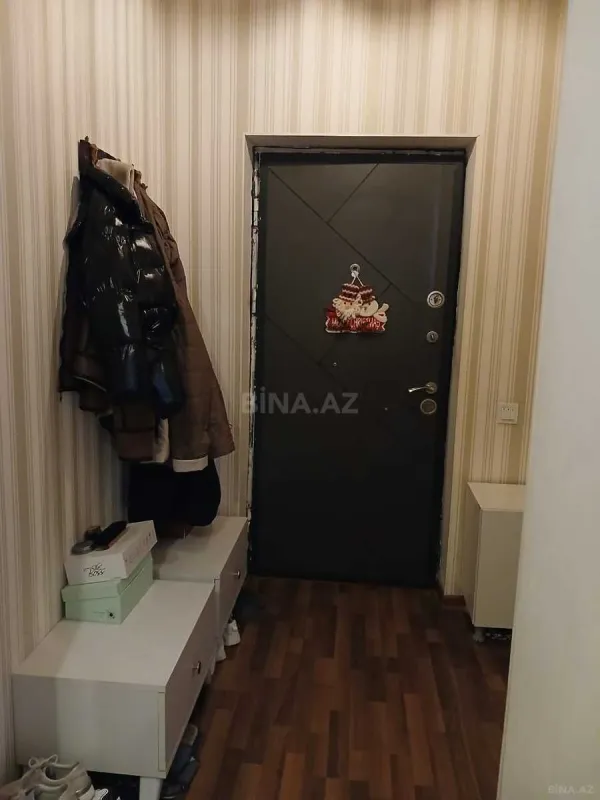 Satılır 2 otaqlı mənzil 70 m²