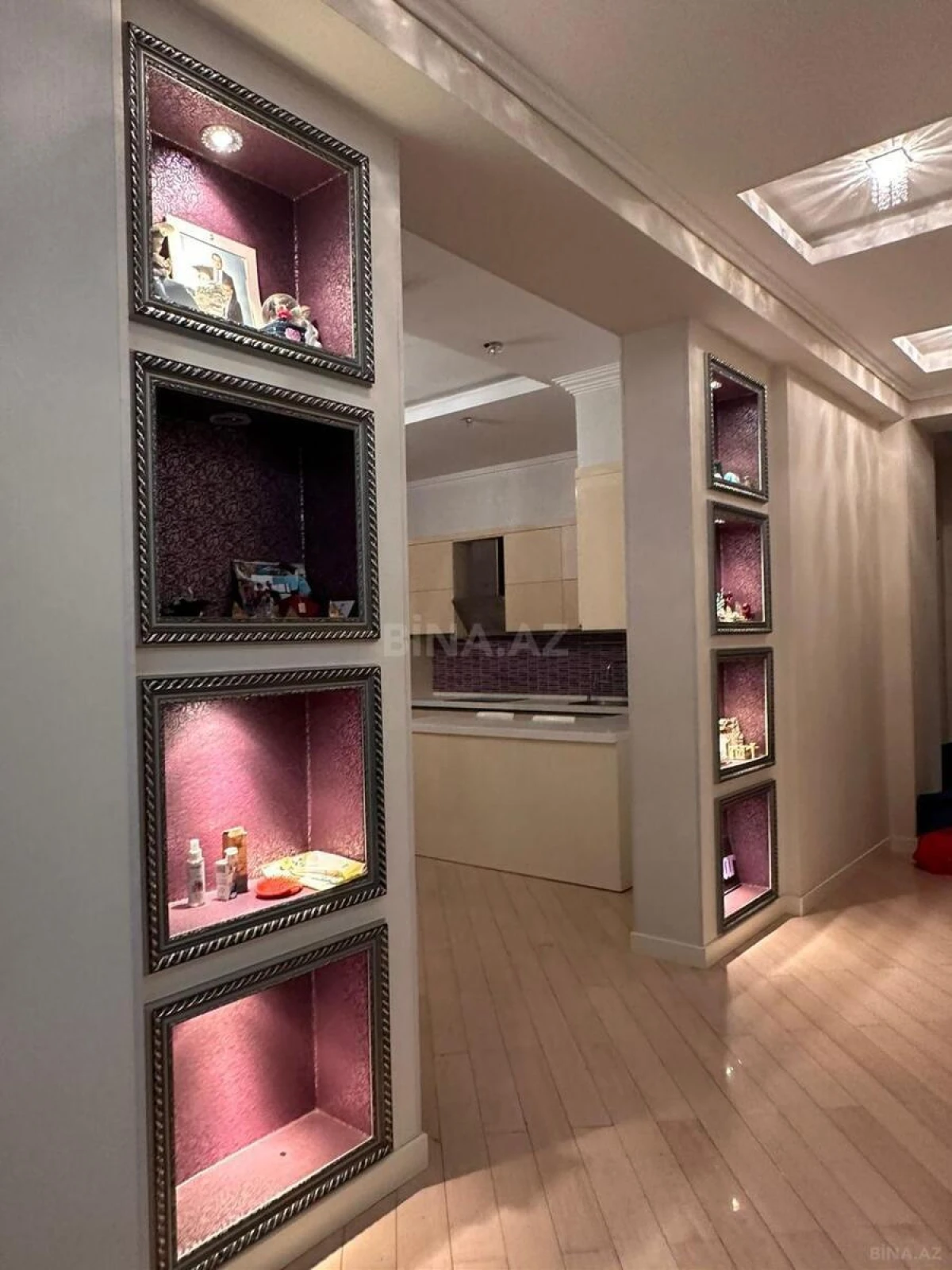 Satılır 3 otaqlı mənzil 136 m²