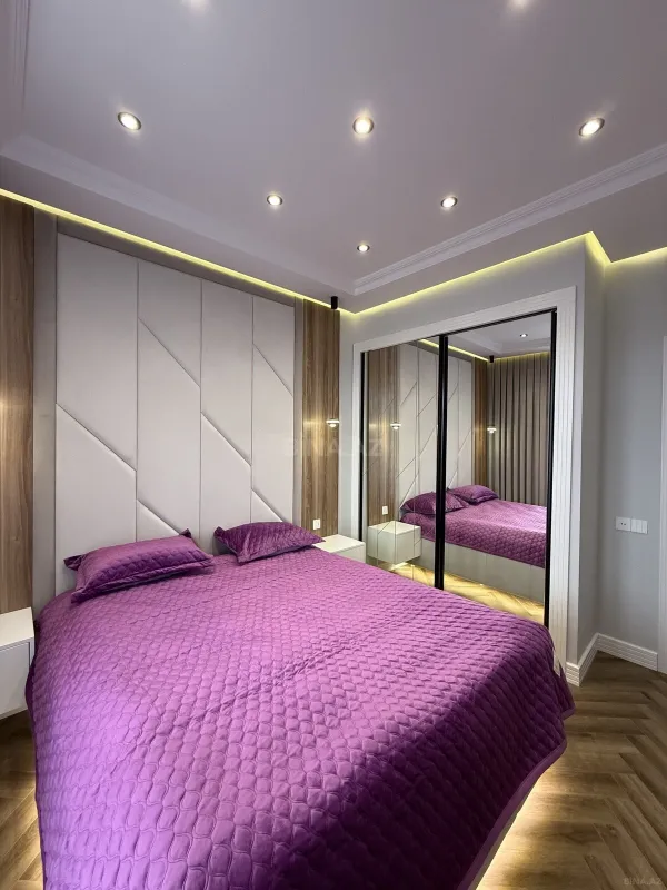 Satılır 2 otaqlı mənzil 67 m²