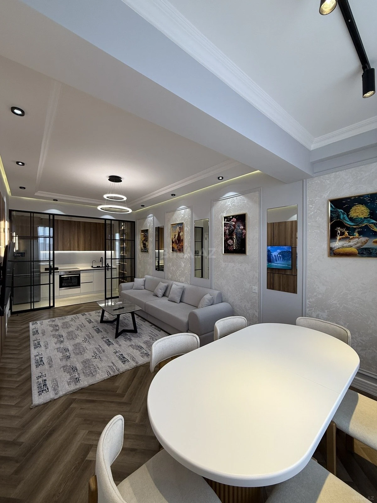 Satılır 2 otaqlı mənzil 67 m²