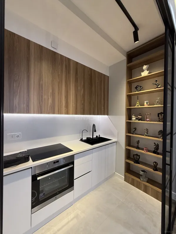Satılır 2 otaqlı mənzil 67 m²