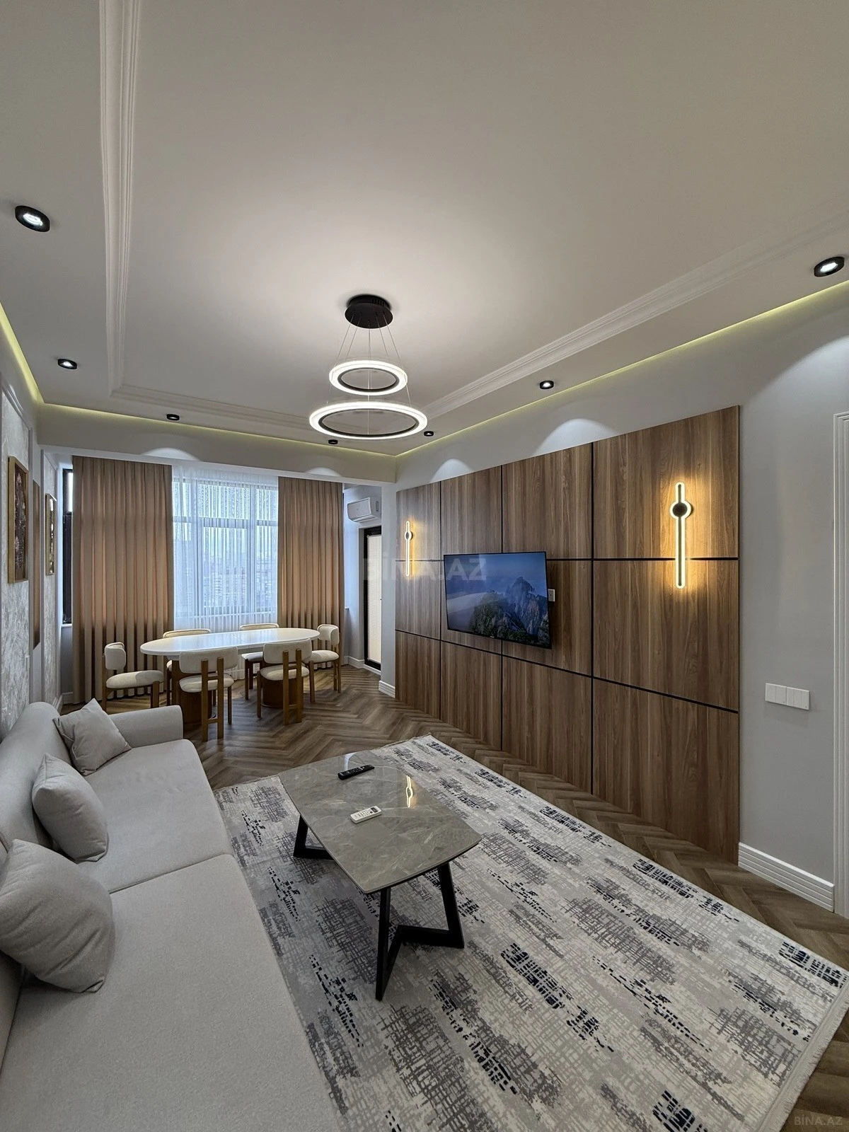Satılır 2 otaqlı mənzil 67 m²