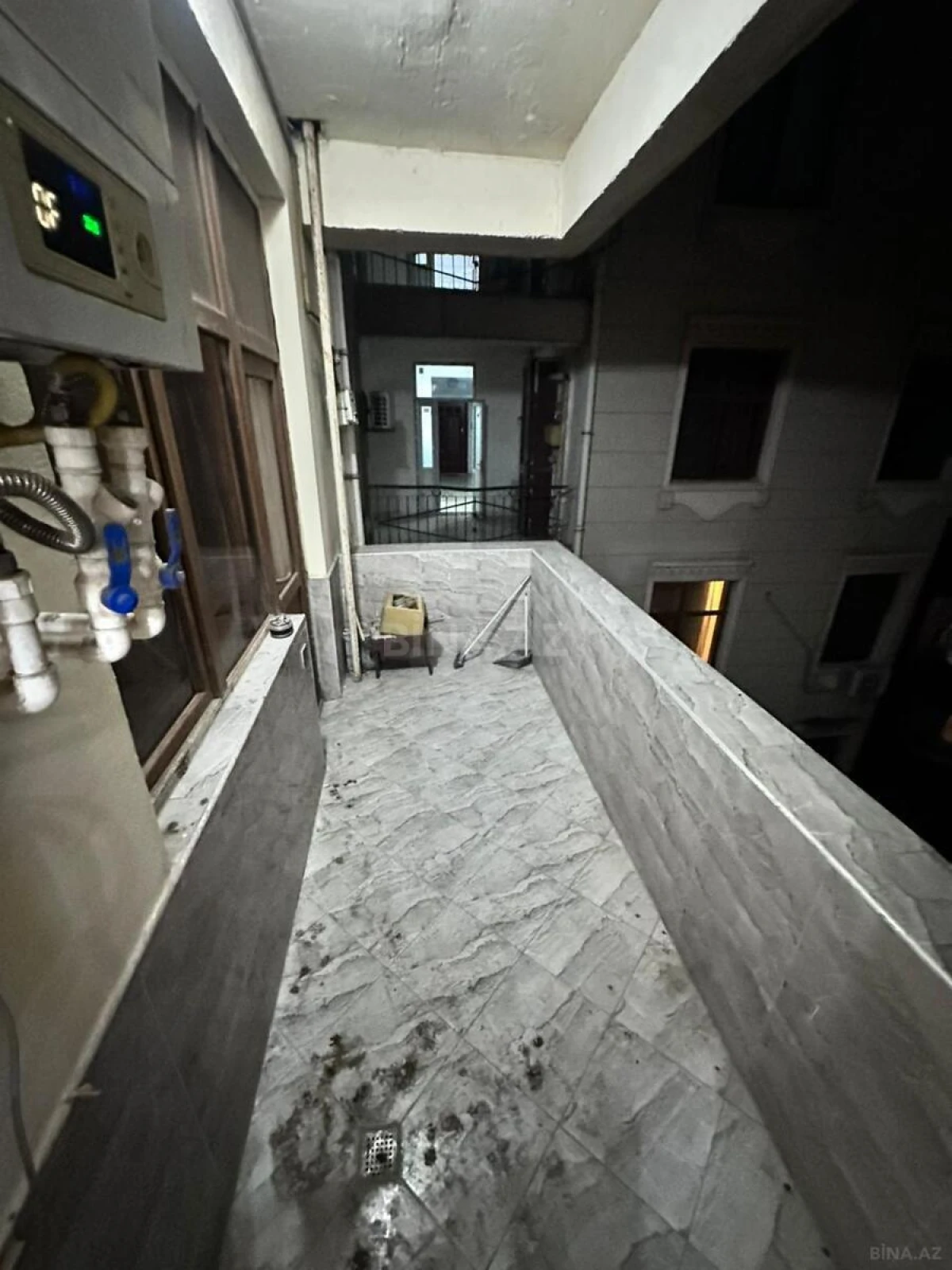 Satılır 3 otaqlı mənzil 95 m²