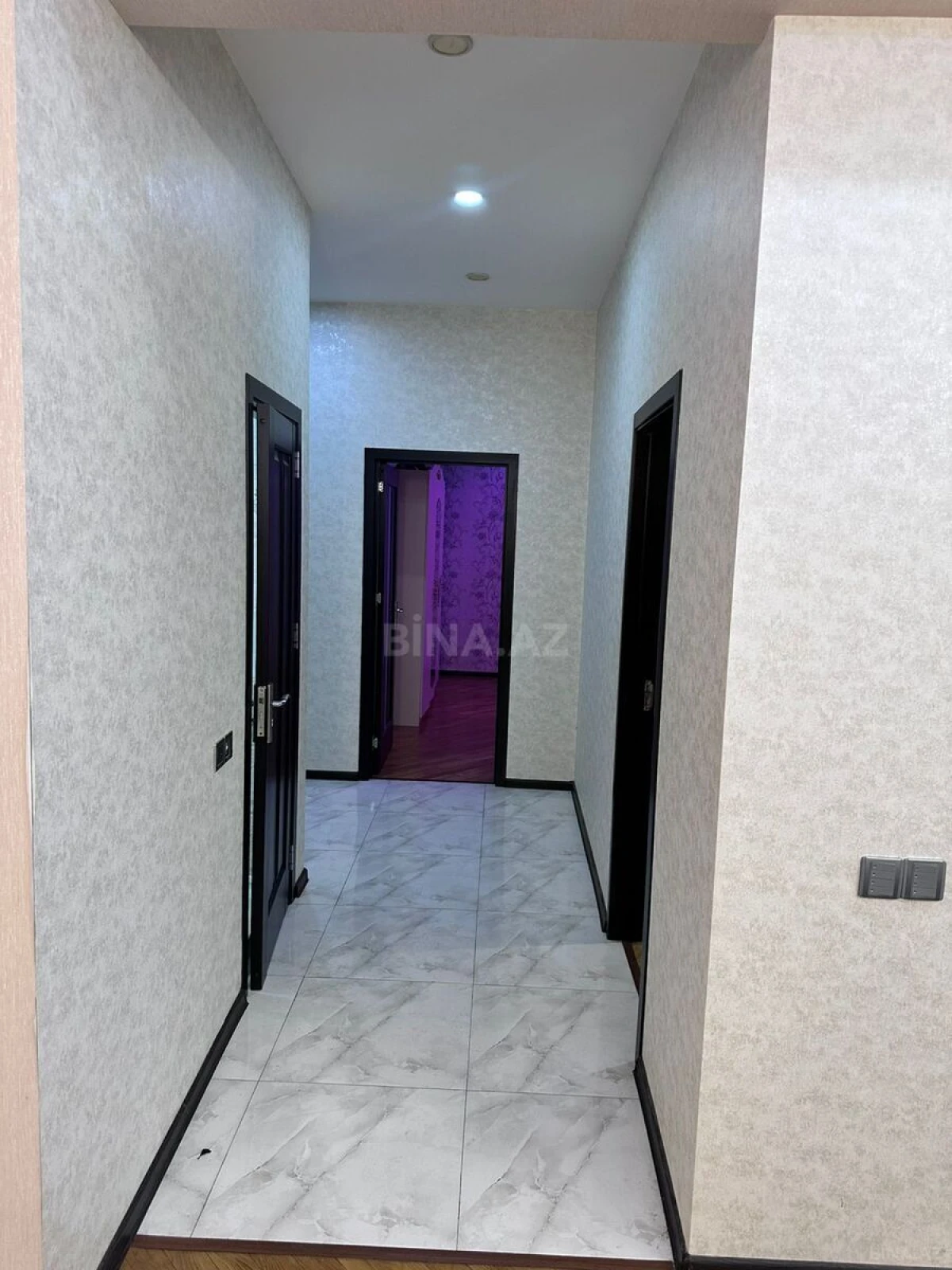 Satılır 3 otaqlı mənzil 95 m²